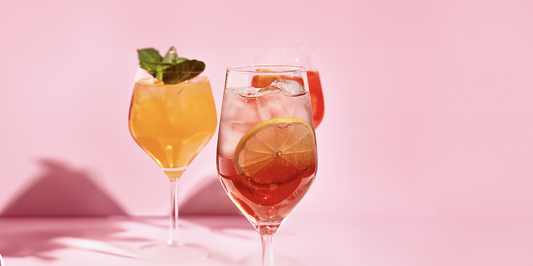 BERRY GIN SPRITZ
